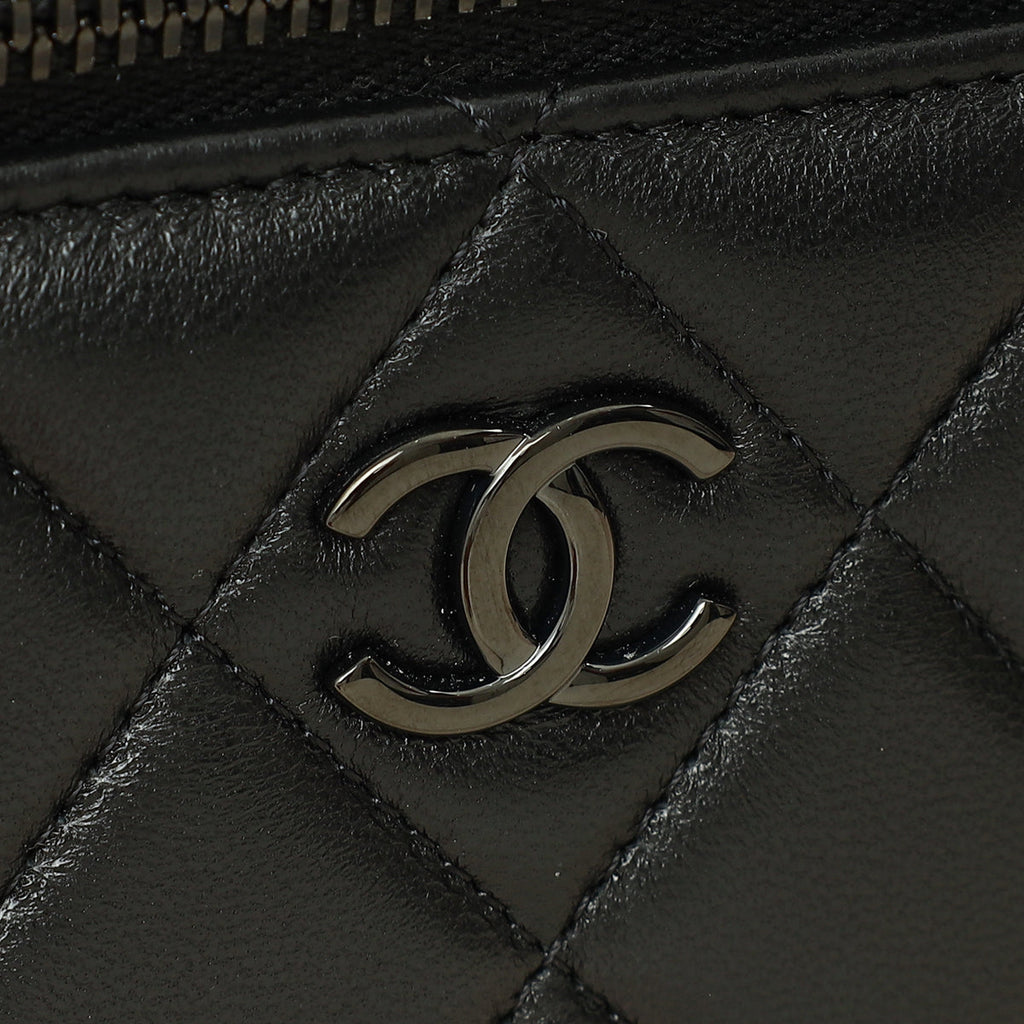 Chanel Black CC Top Handle Vanity Small Case