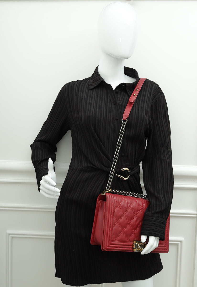 Chanel Red New Medium  Double Stitch Boy