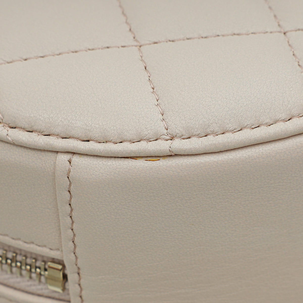 Chanel Ultra Light Pink Pearl Crush Round Chain Bag