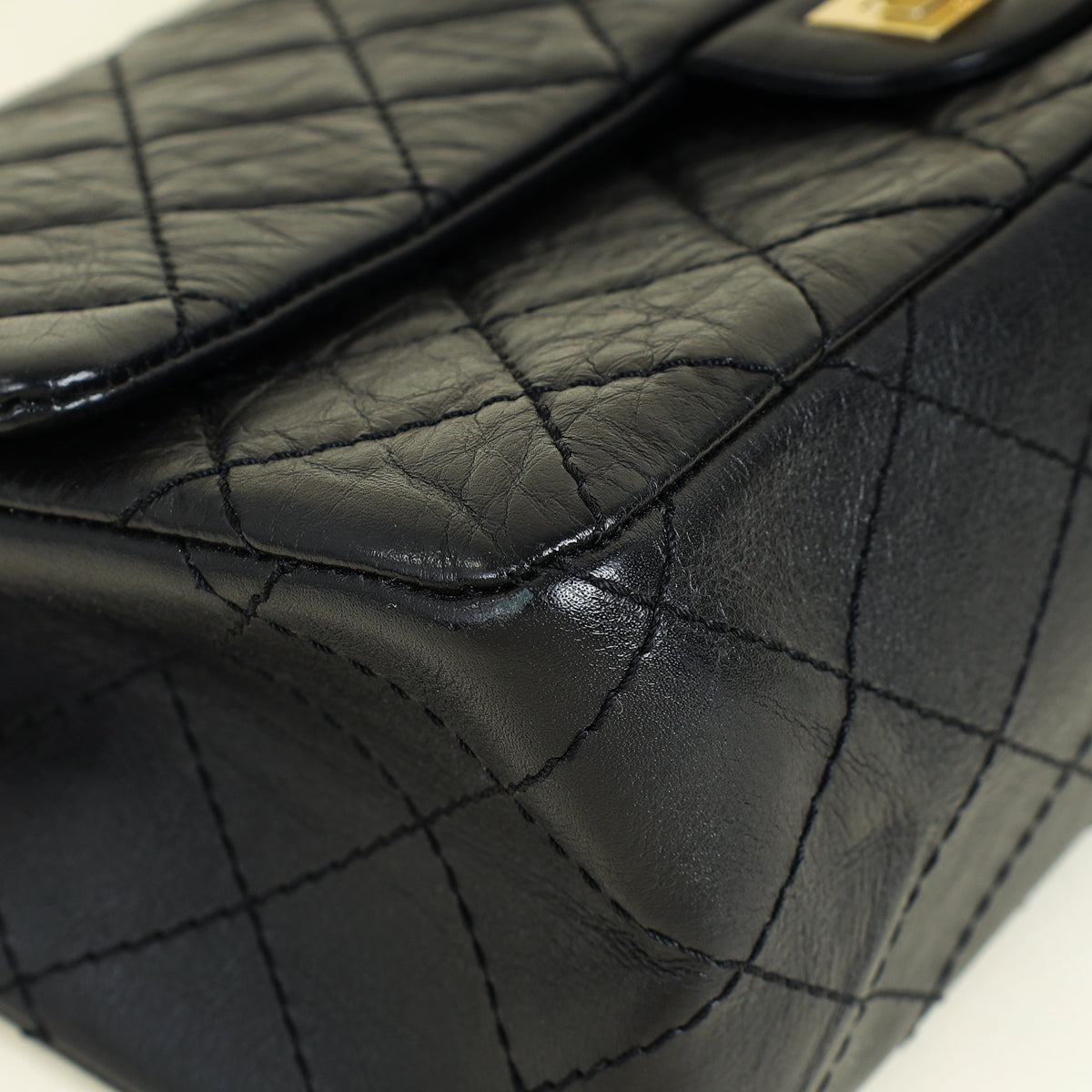 Chanel Black 2.55 Reissue Flap 226 Shoulder Bag