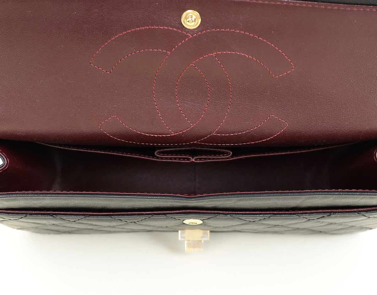 Chanel Black 2.55 Reissue Flap 226 Shoulder Bag