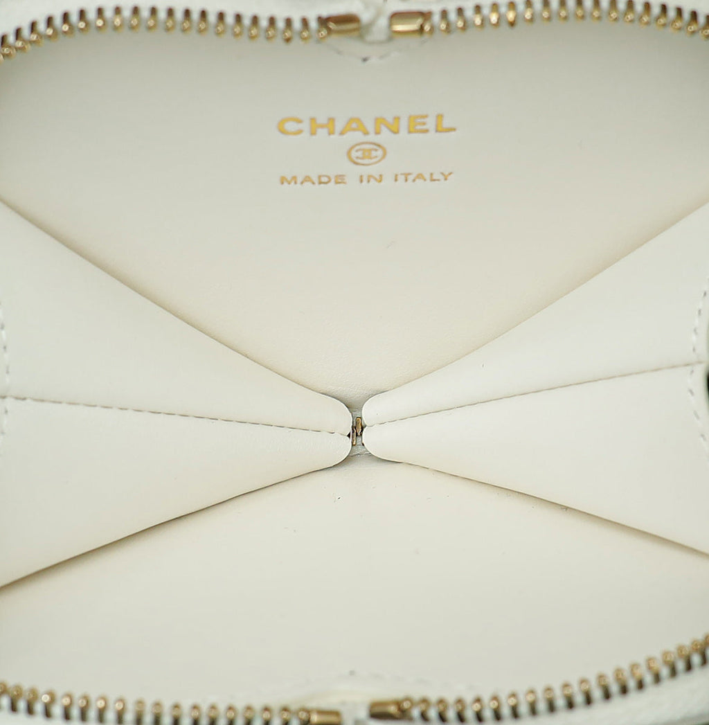 Chanel Bicolor CC Resin Quilted CC Heart Clutch With Chain