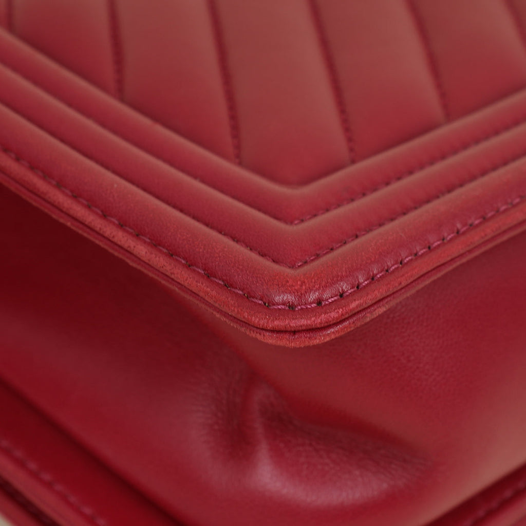 Chanel Dark Fuchsia Le Boy Chevron Medium Flap Bag