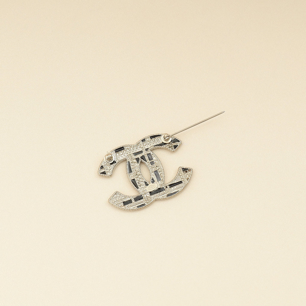 Chanel Silver CC Beads Crysta Details Brooch