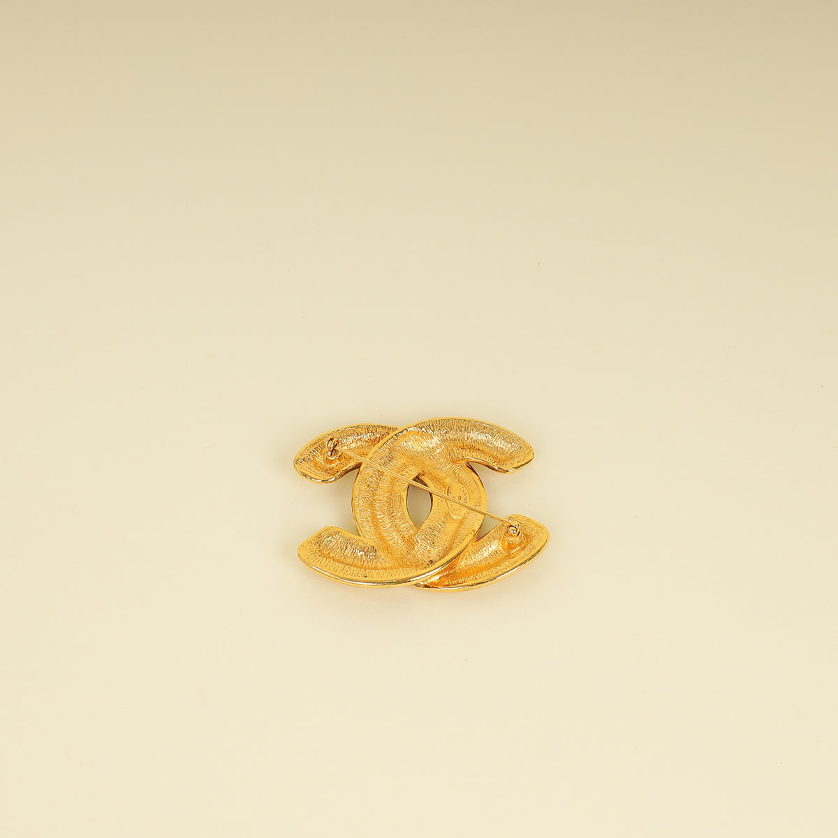 Chanel Gold CC Vintage Quilt Pattern Brooch