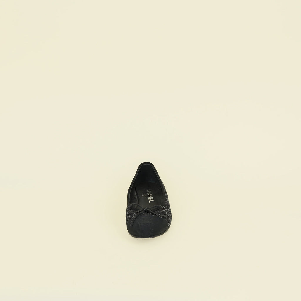 Chanel Bicolor CC Cap Toe Ballerina 36