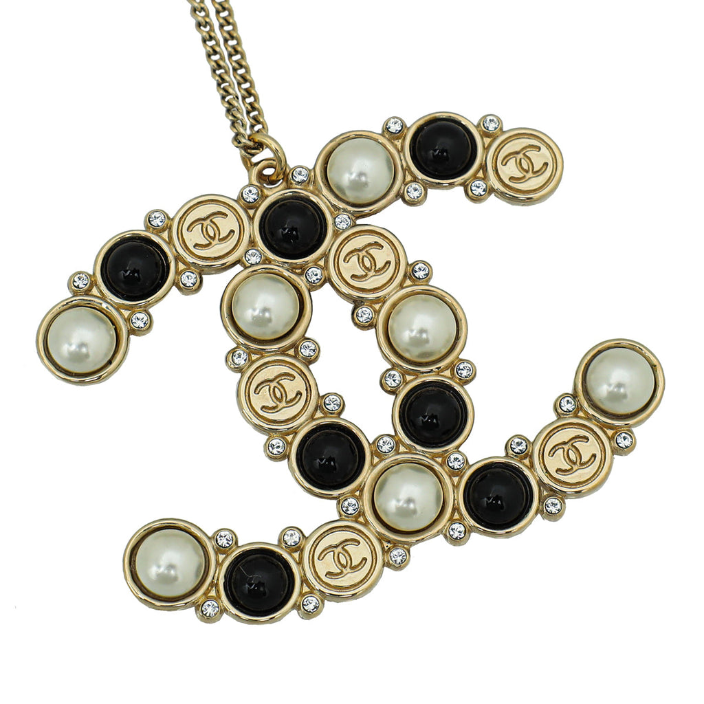 Chanel Bicolor CC Pearl Pendant Necklace