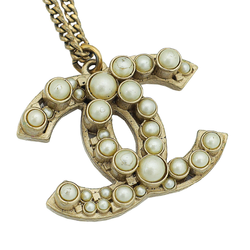 Chanel Light Gold Tone CC Pearl Pendant Necklace