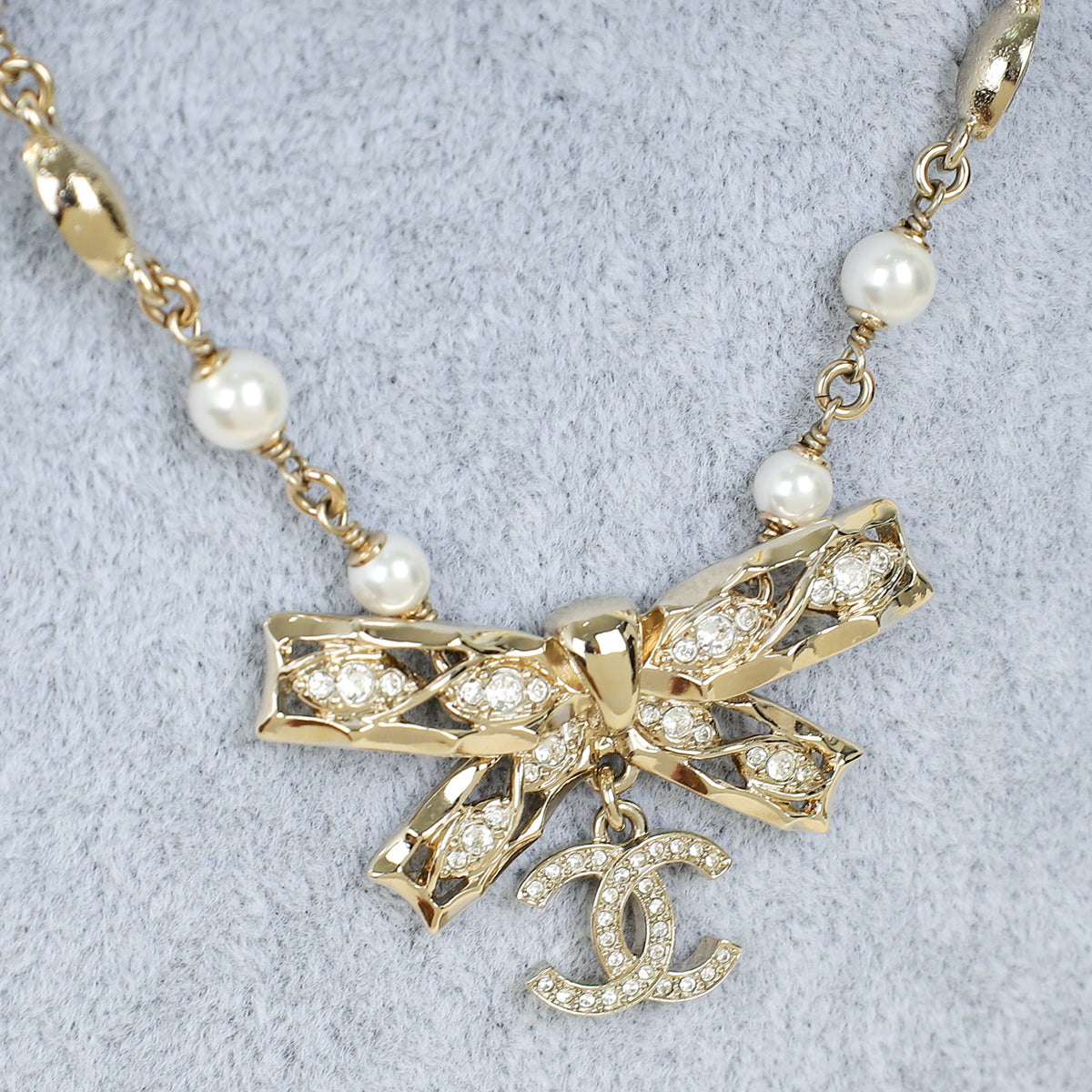 Chanel Gold CC Drop Bow Pearl Choker