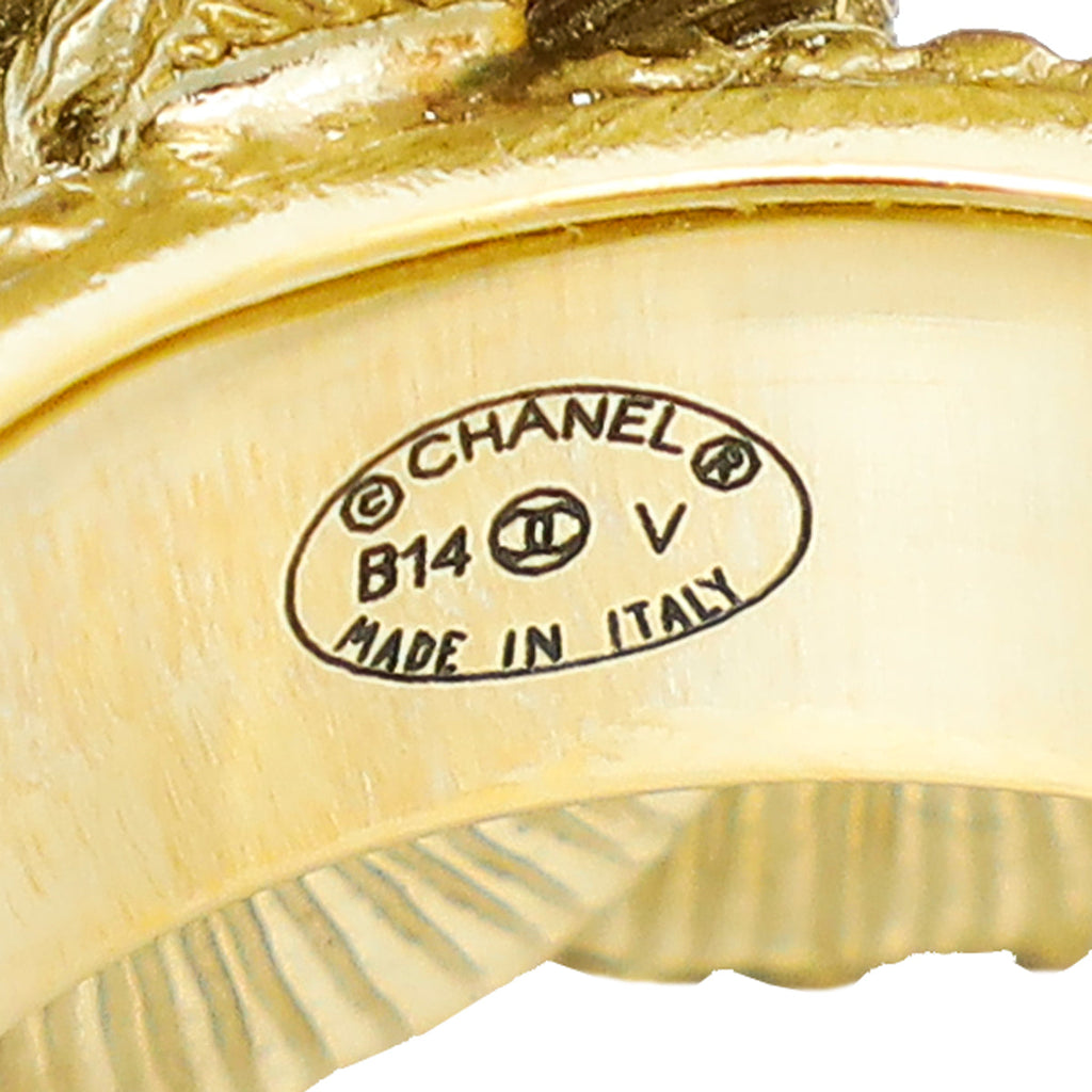Chanel Black CC Baroque Ring 50
