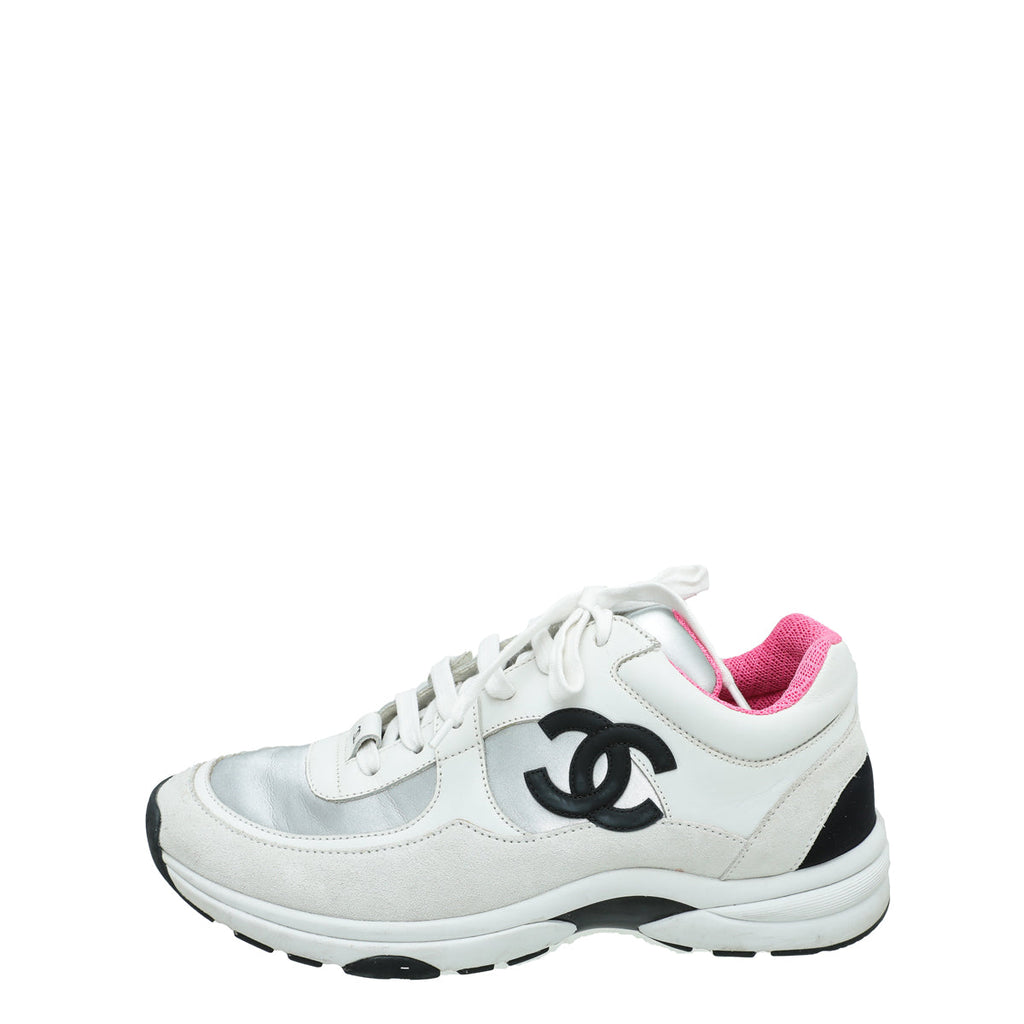 Chanel White CC Lace Up Sneakers Sneaker 38.5