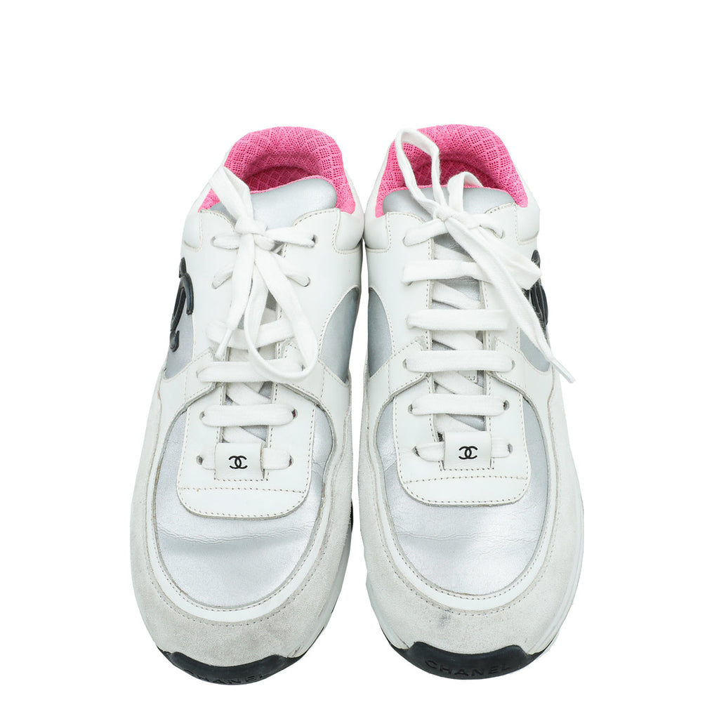 Chanel White CC Lace Up Sneakers Sneaker 38.5