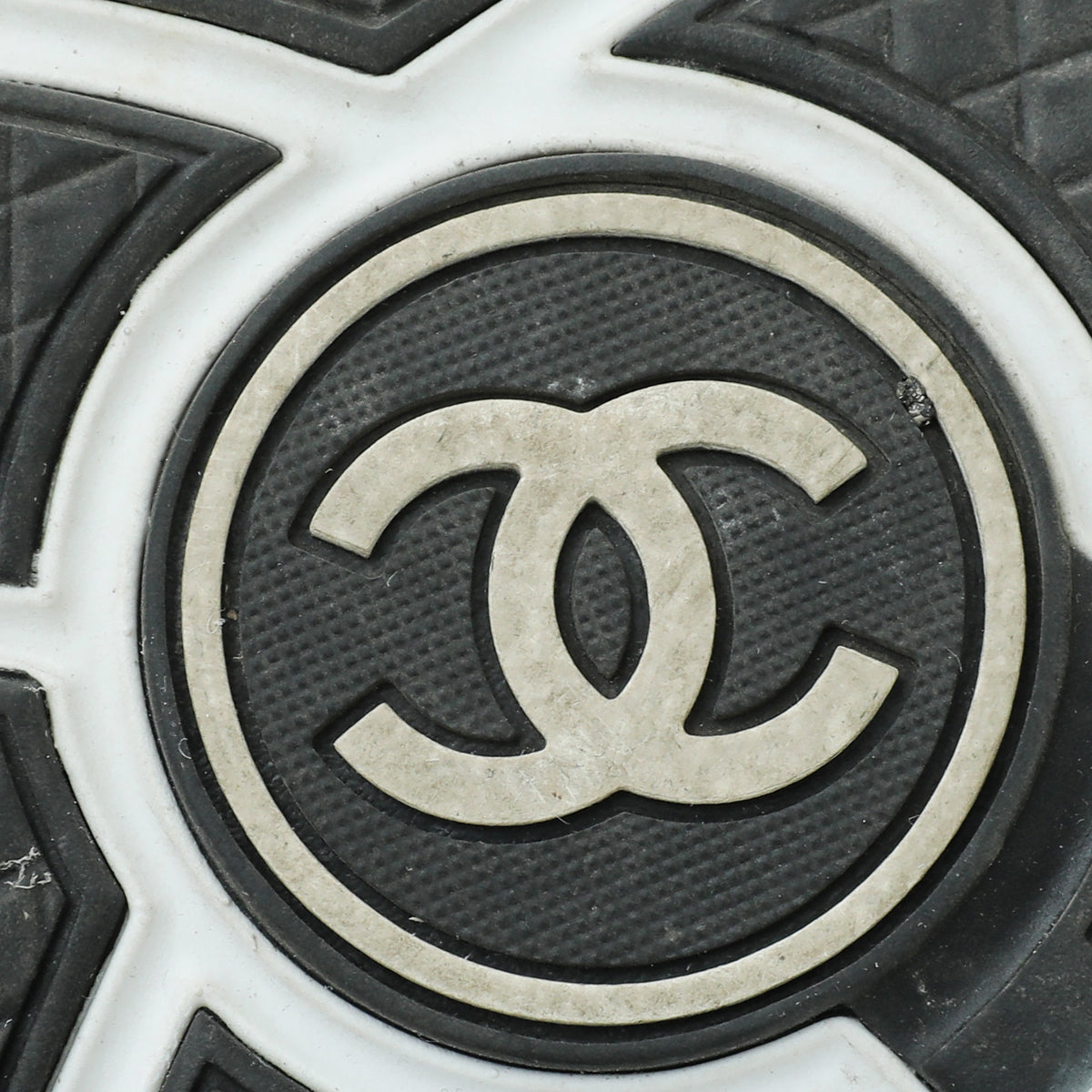 Chanel White CC Lace Up Sneakers Sneaker 38.5
