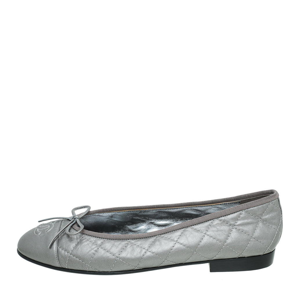 Chanel Metallic Grey CC Cap Toe Bow Ballerina