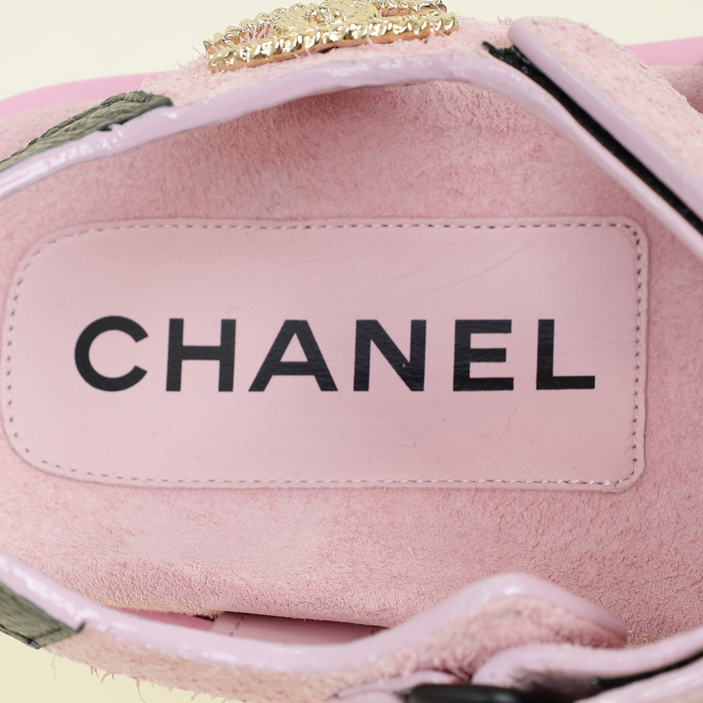 Chanel Bicolor CC Suede Velcro Flat Sandals 38