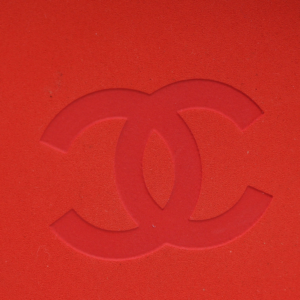 Chanel Red CC Padded Pool Thong Sandals 39
