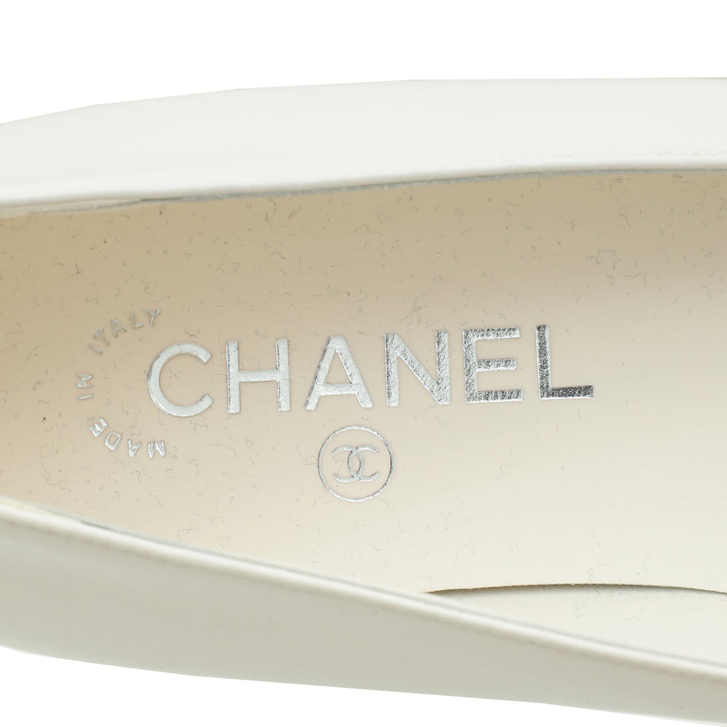 Chanel White CC Camellia Flower Flat Ballerina 39