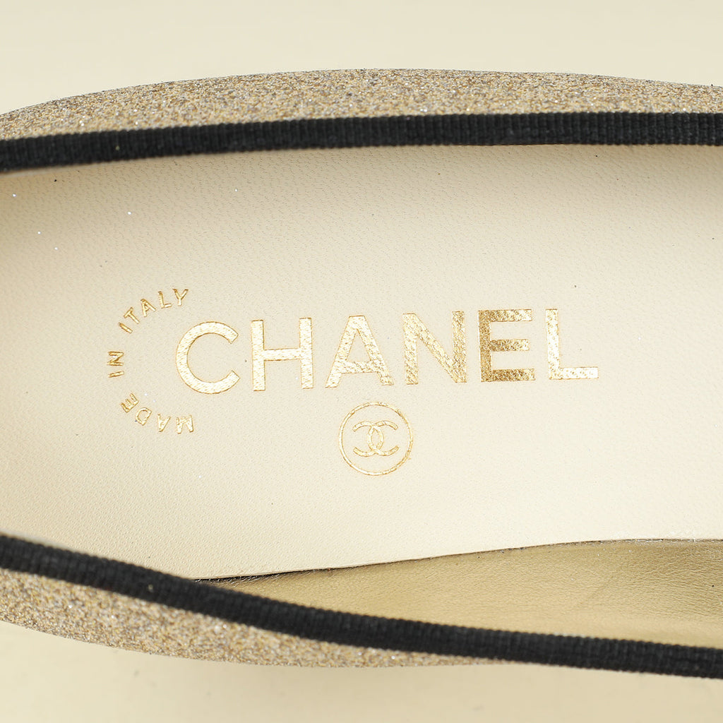 Chanel Bicolor CC Glitter Grosgrain Cap Toe Logo Pumps 40