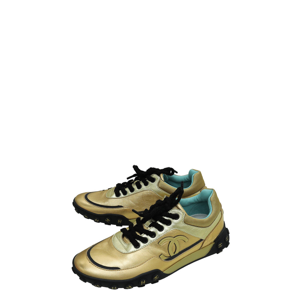 Chanel Bicolor Logo CC Lace Up Sneakers 40