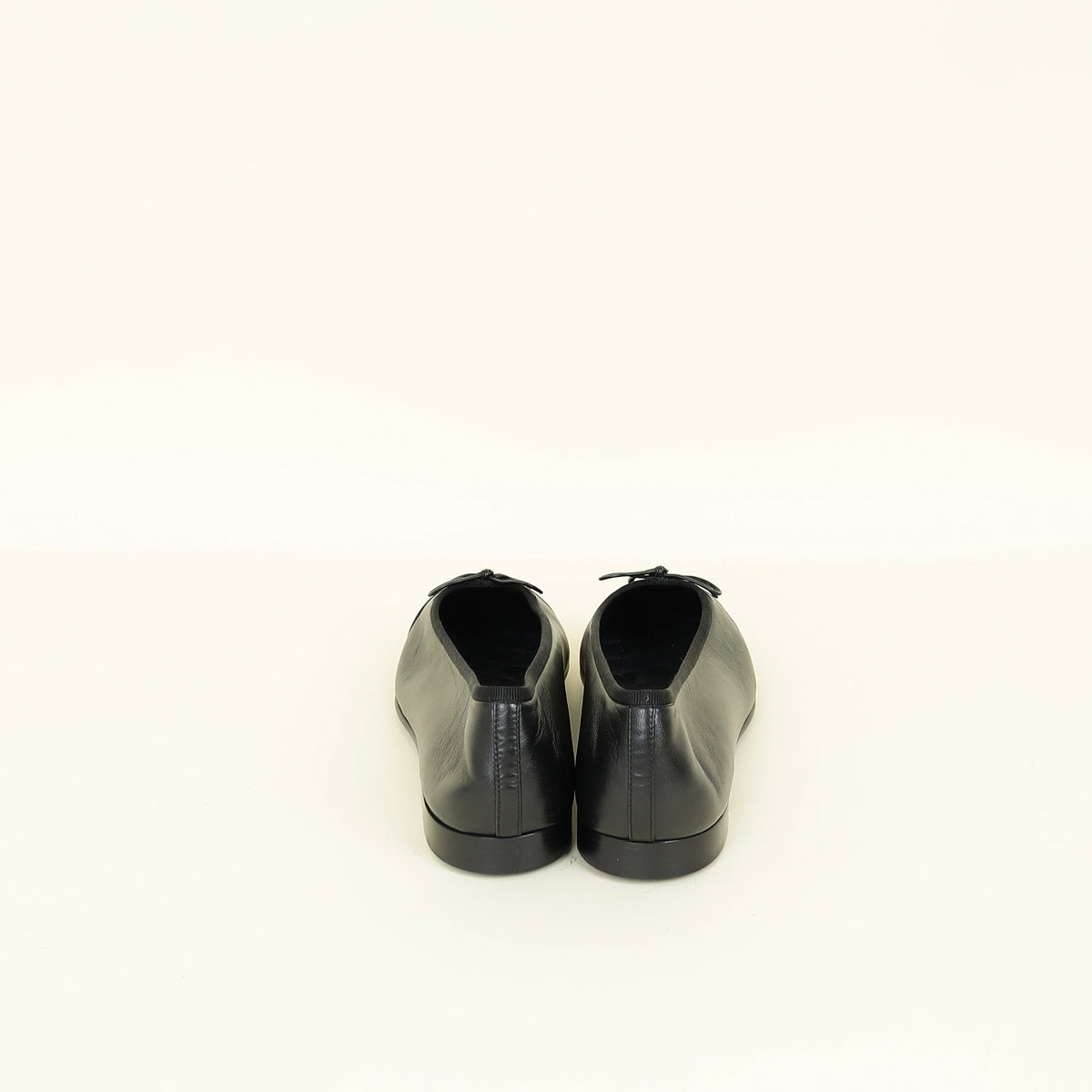 Chanel Black CC Cap Toe Flat Ballerina 42