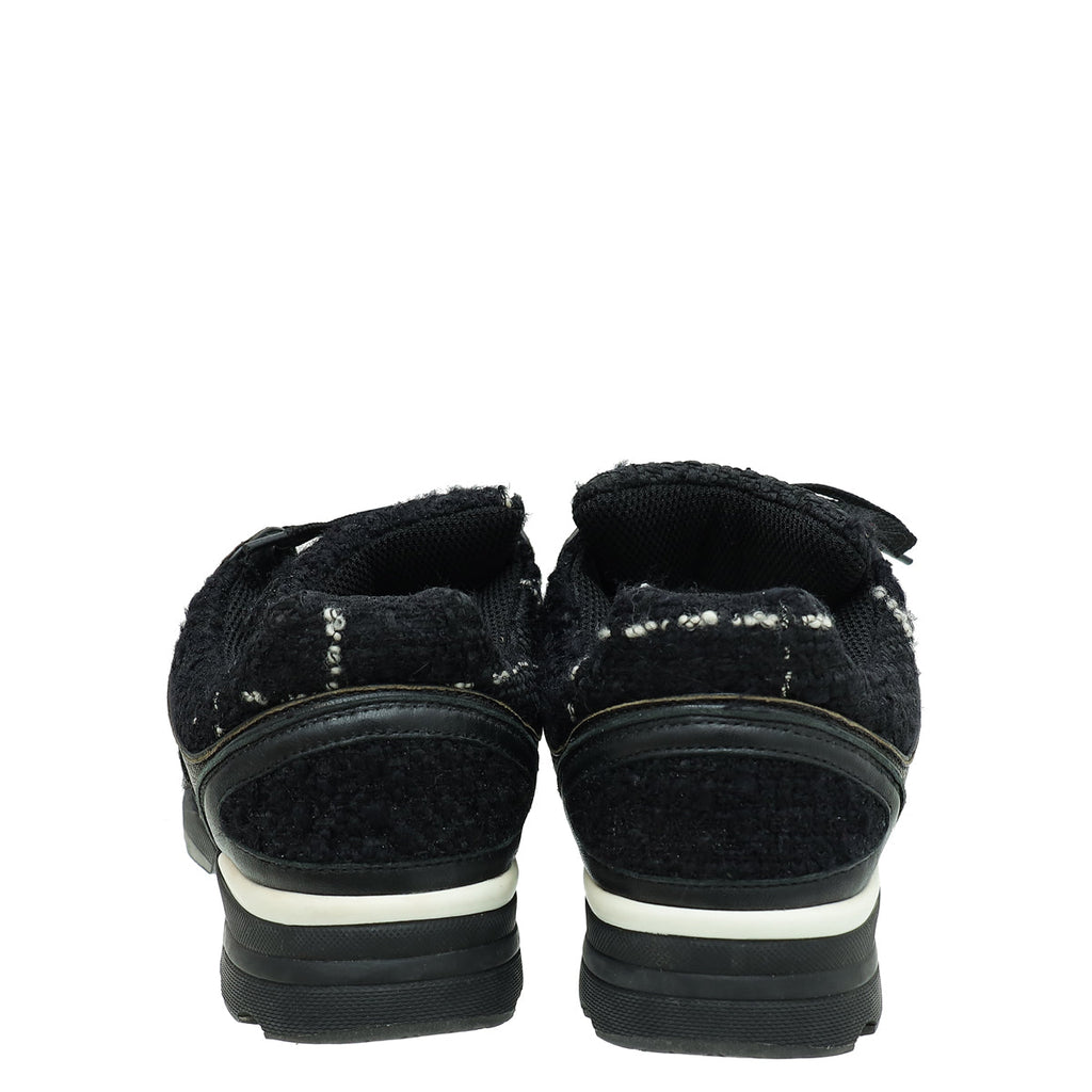 Chanel Black Tweed CC Lace Up Sneakers 35.5