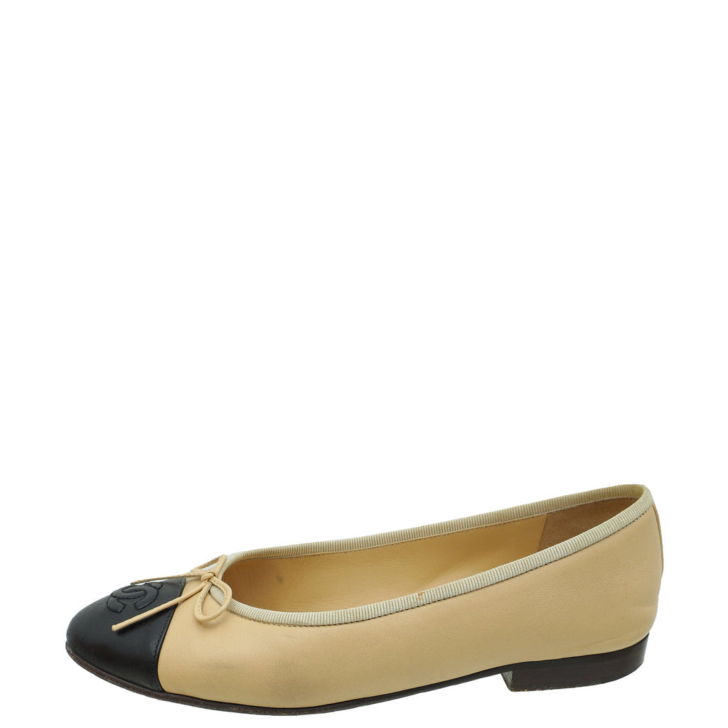 Chanel Bicolor CC Cap Toe Ballet Flats 36