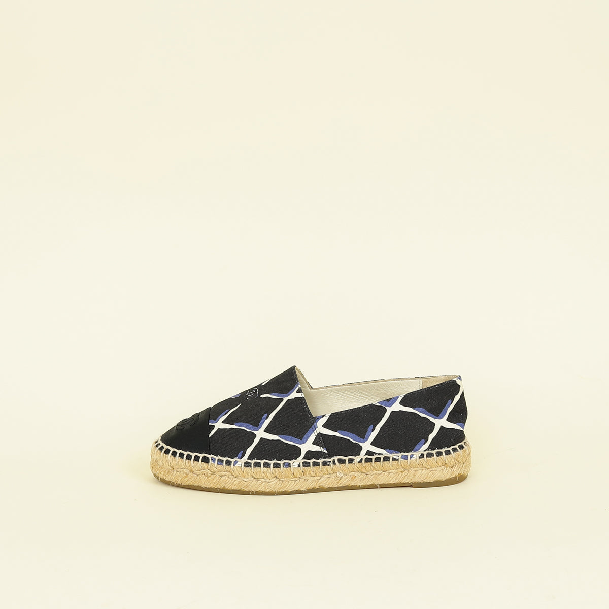 Chanel Bicolor CC Diamond Quilted Print Espadrille Flats 36
