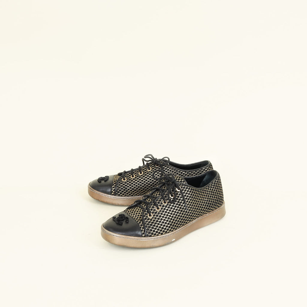 Chanel Bicolor CC Cap Toe Low Top Sneakers 37.5