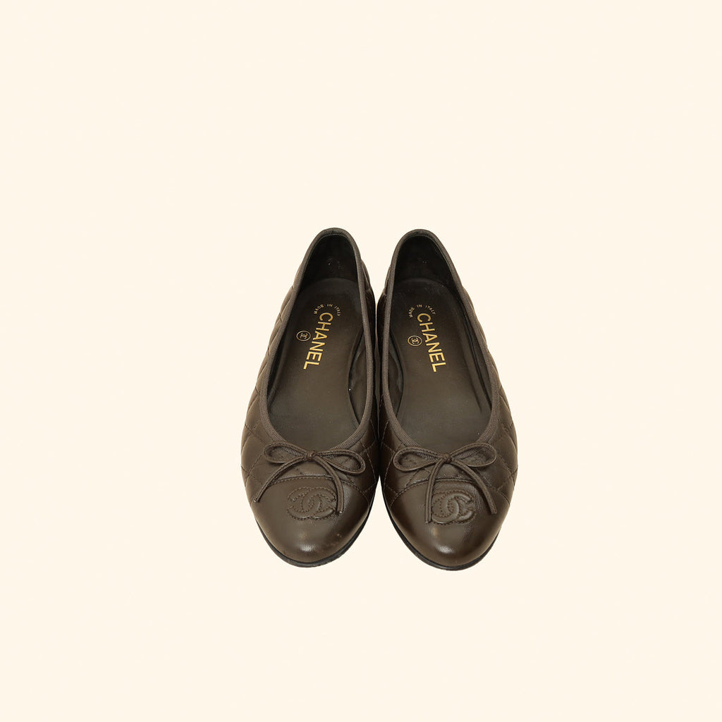 Chanel Brown CC Cap Toe Quilted Flat Ballerina 37.5
