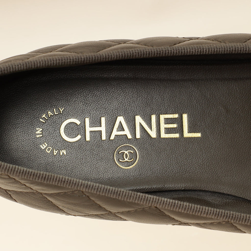 Chanel Brown CC Cap Toe Quilted Flat Ballerina 37.5
