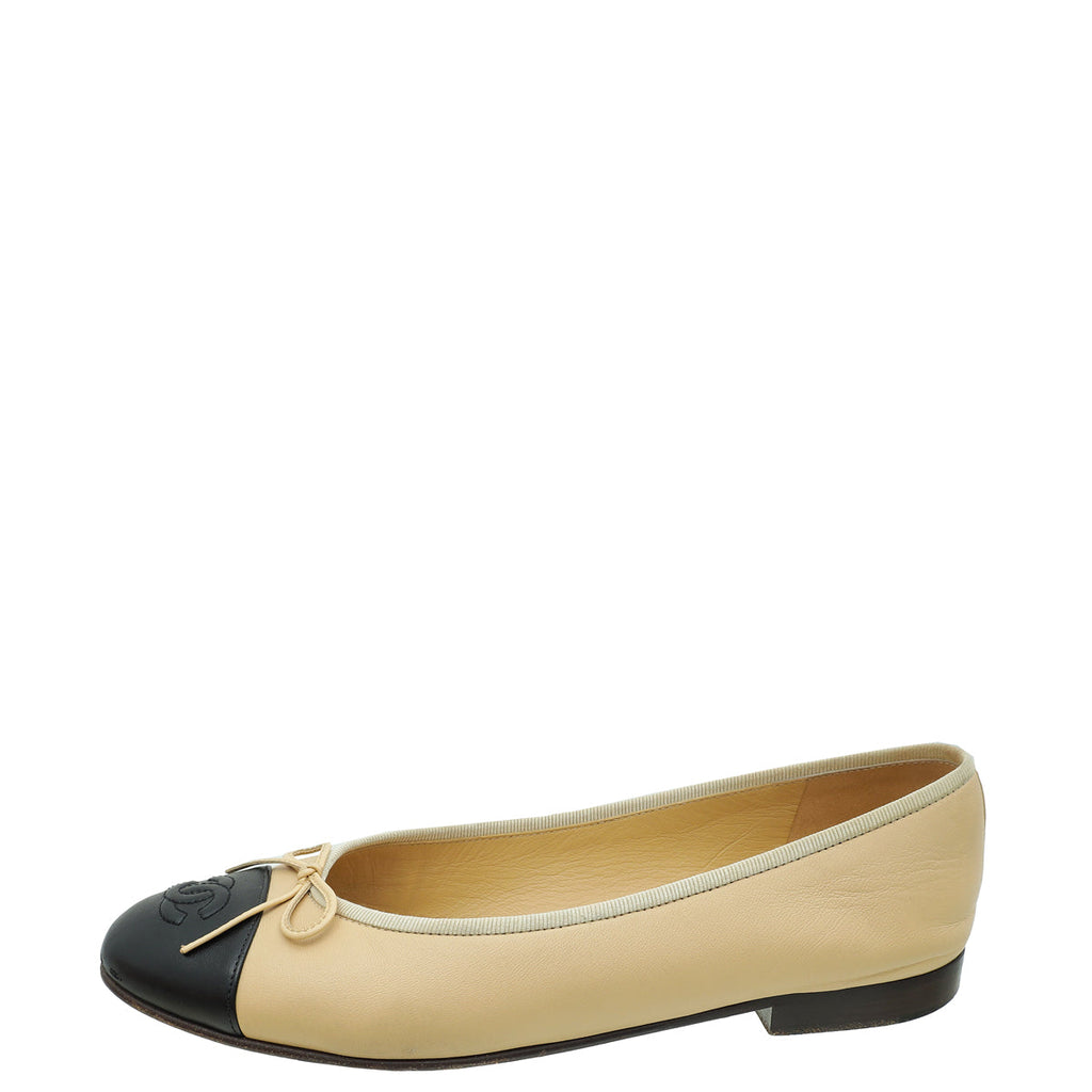 Chanel Bicolor Cap Toe Ballerina Flats 38.5