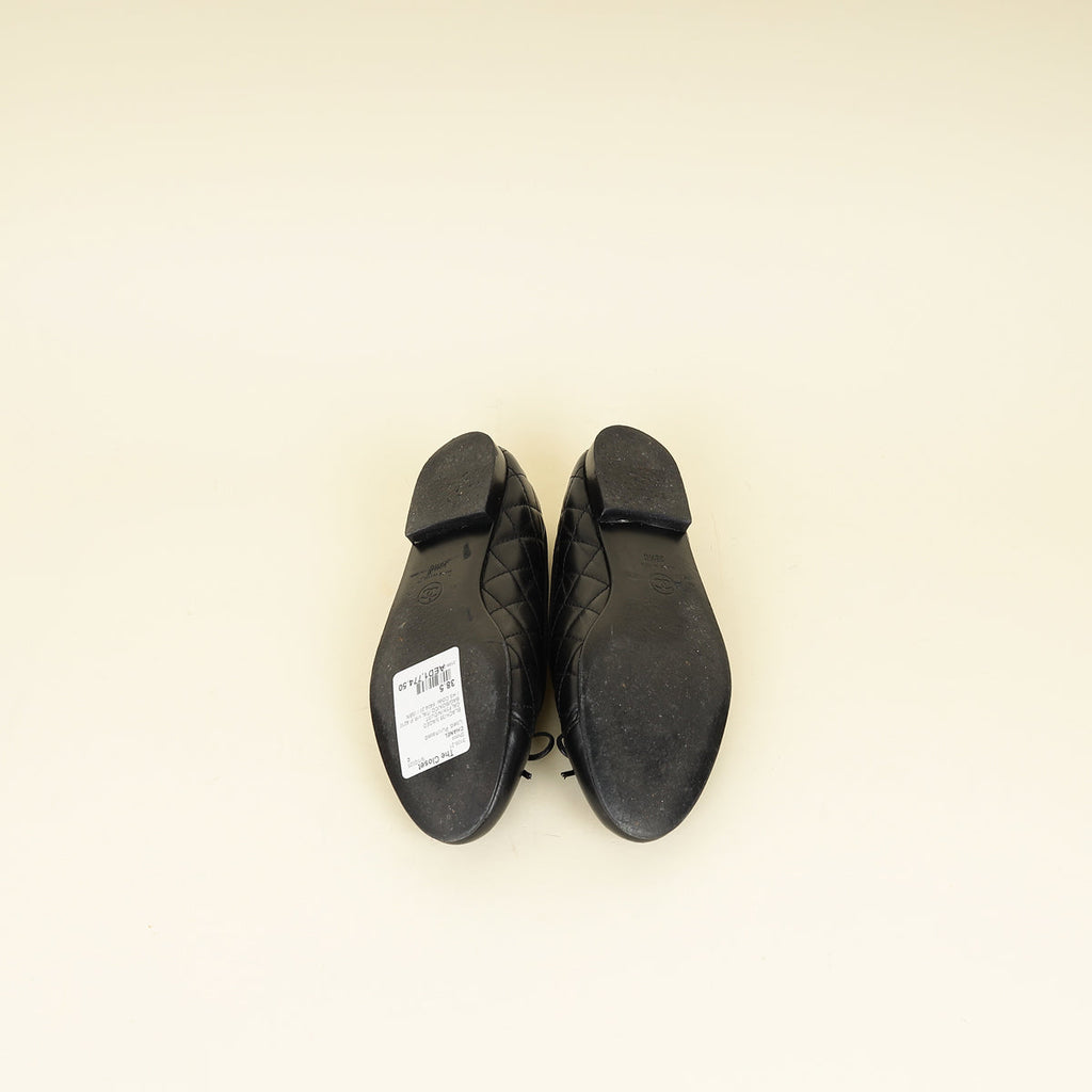 Chanel Black CC Cap Toe Quilted Ballerina 38.5