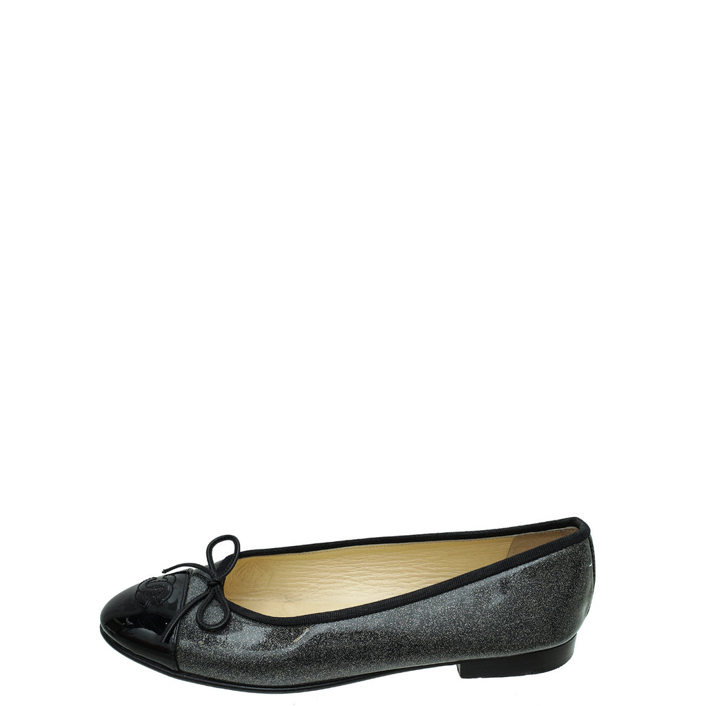 Chanel Bicolor CC Cap Toe Ballerina Flats 38
