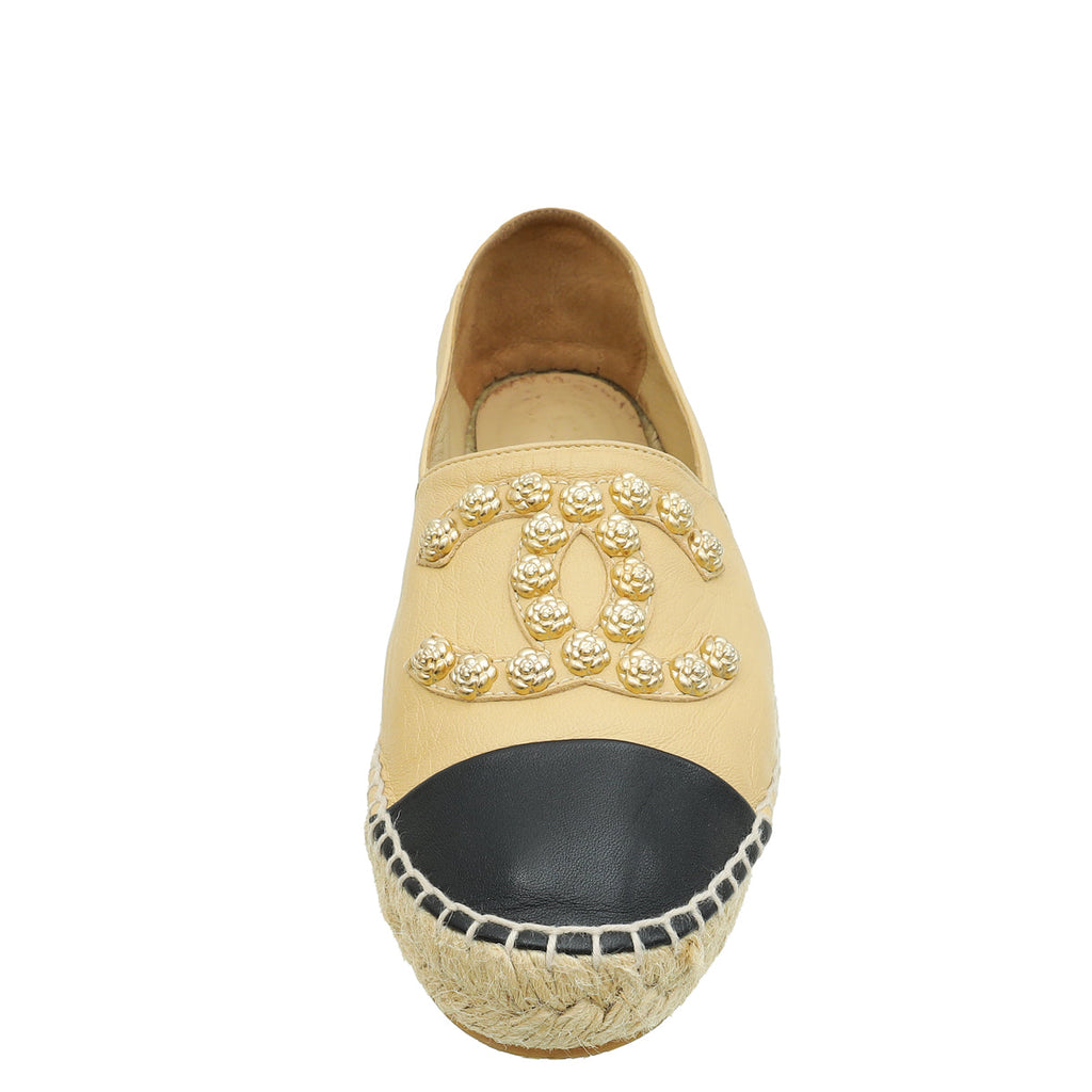 Chanel Bicolor CC Camellia Studded Cap Toe Espadrille 38