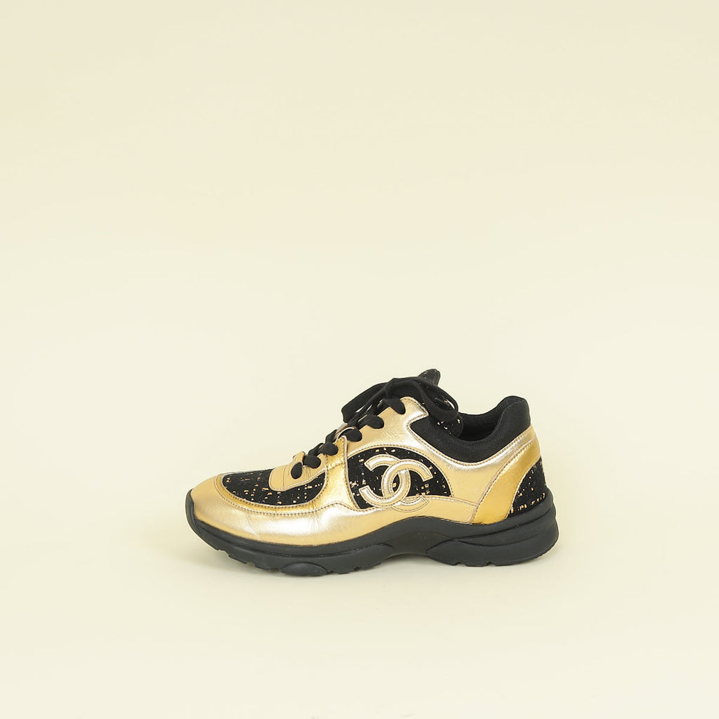 Chanel Bicolor CC Tweed Sneaker 39