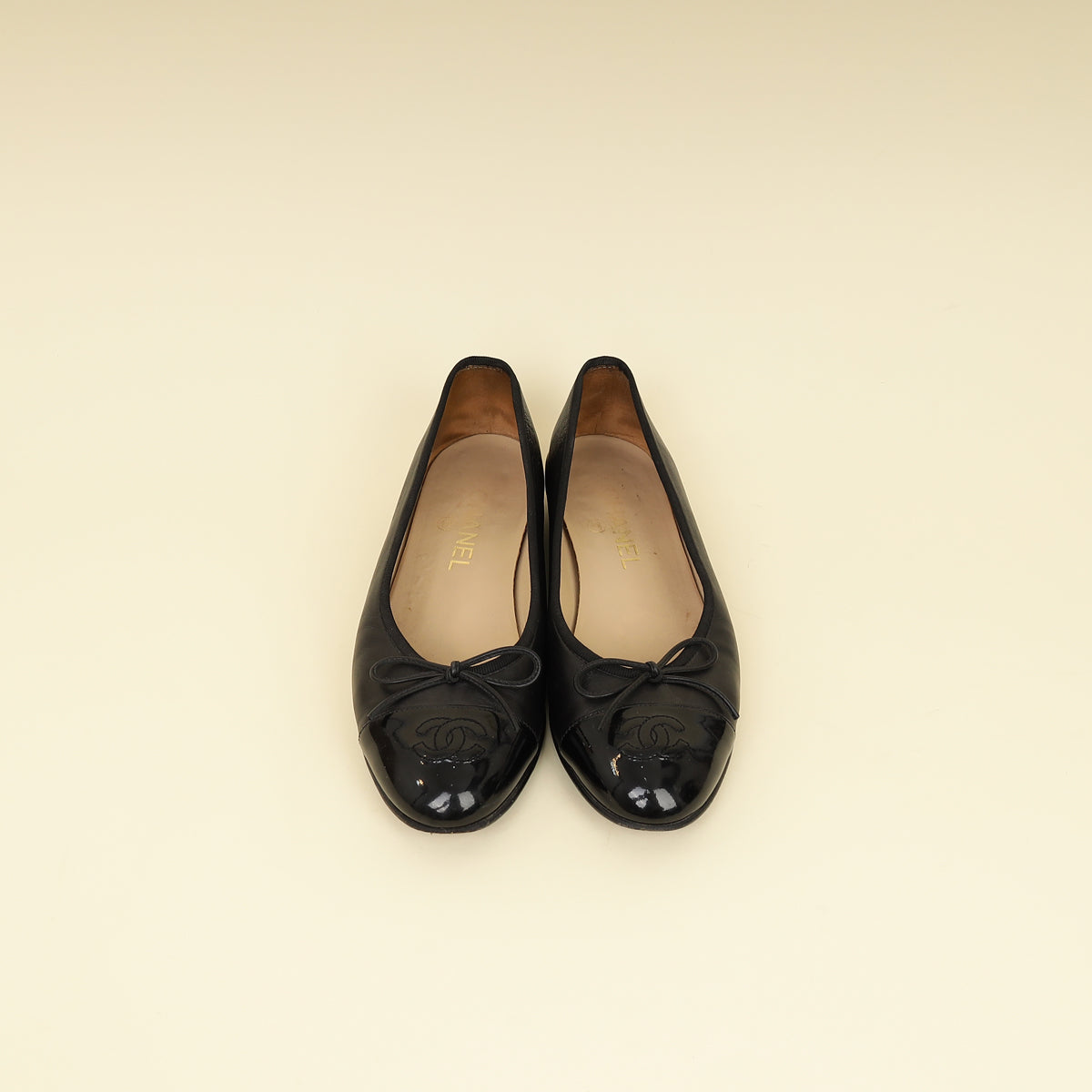 Chanel Black CC Ballet Flats 38