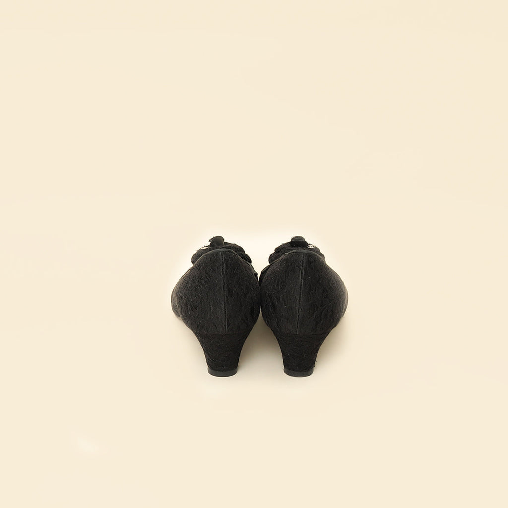 Chanel Black Lace Camellia 40mm Pumps 38