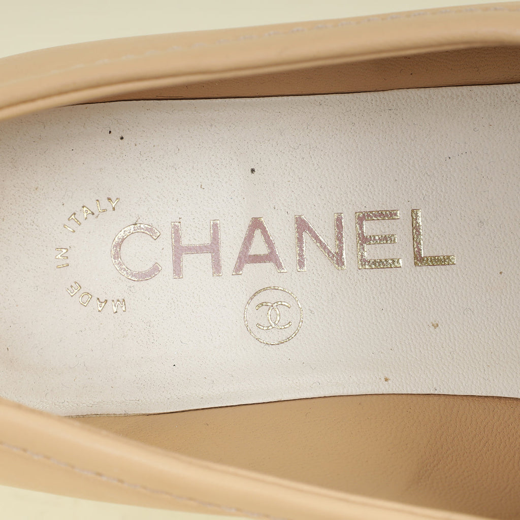 Chanel Beige CC Pocket Quilted Moccasin Loafer 38