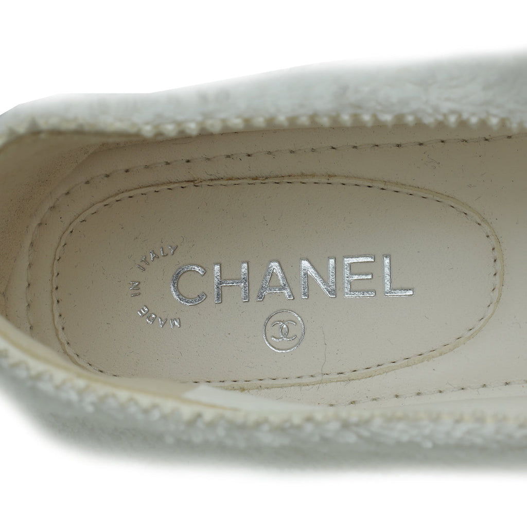 Chanel Bicolor CC Cao Towl Mary Jane Ballerina 39