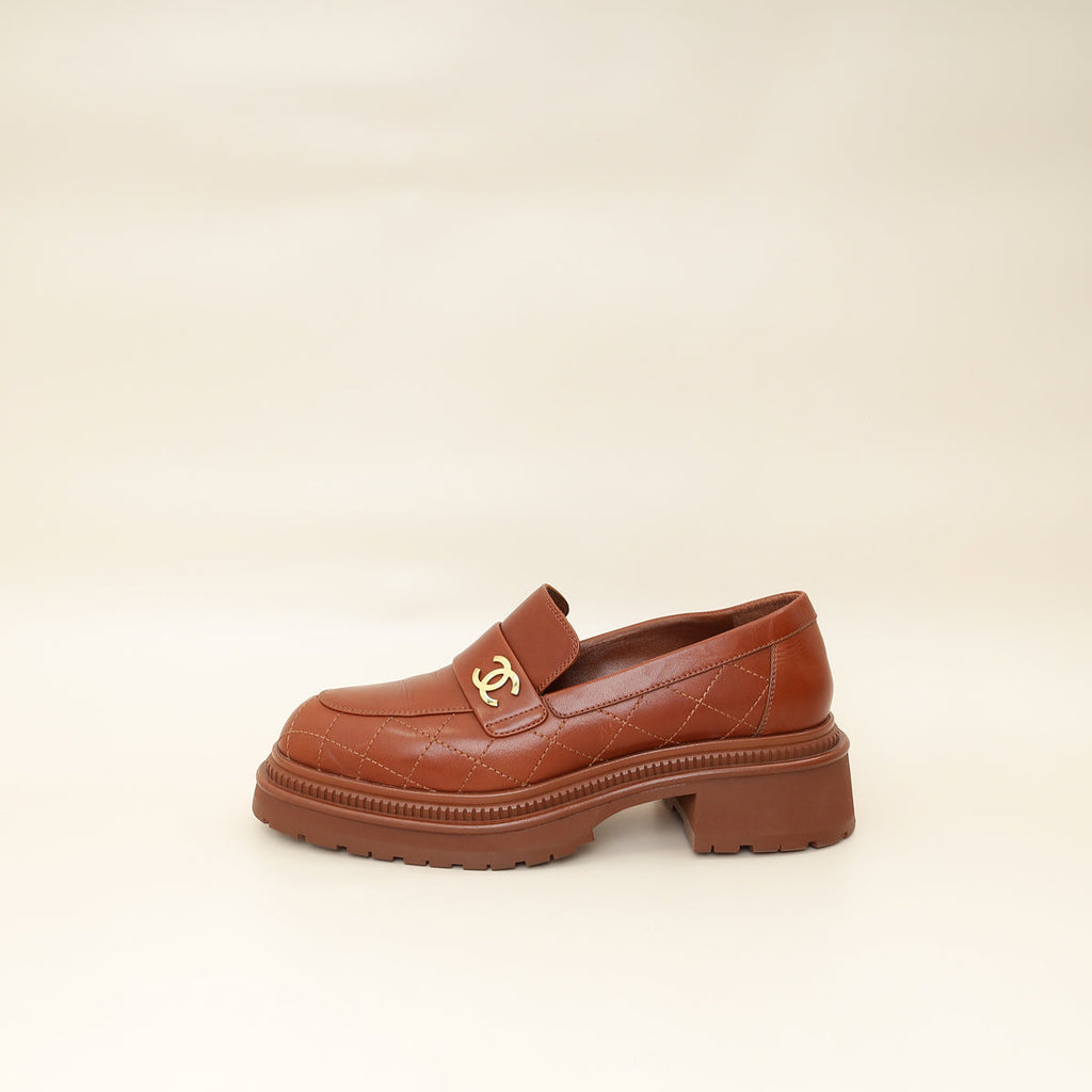 Chanel Brown CC Quilted Loafer 40