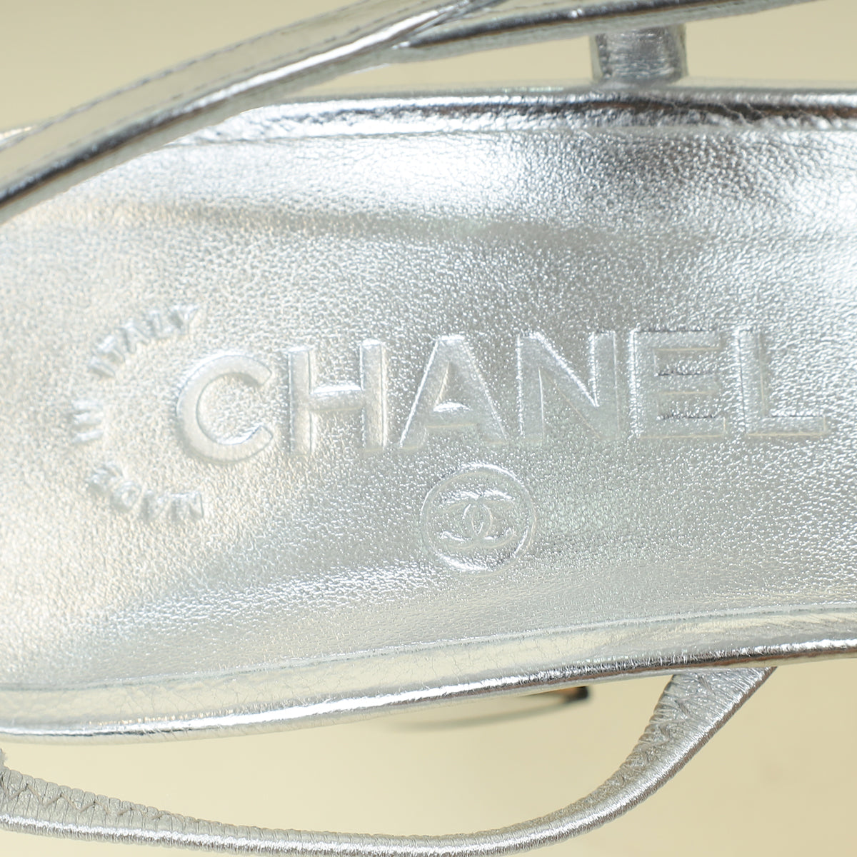 Chanel Bicolor CC Cap Toe Slingback Pump 41.5