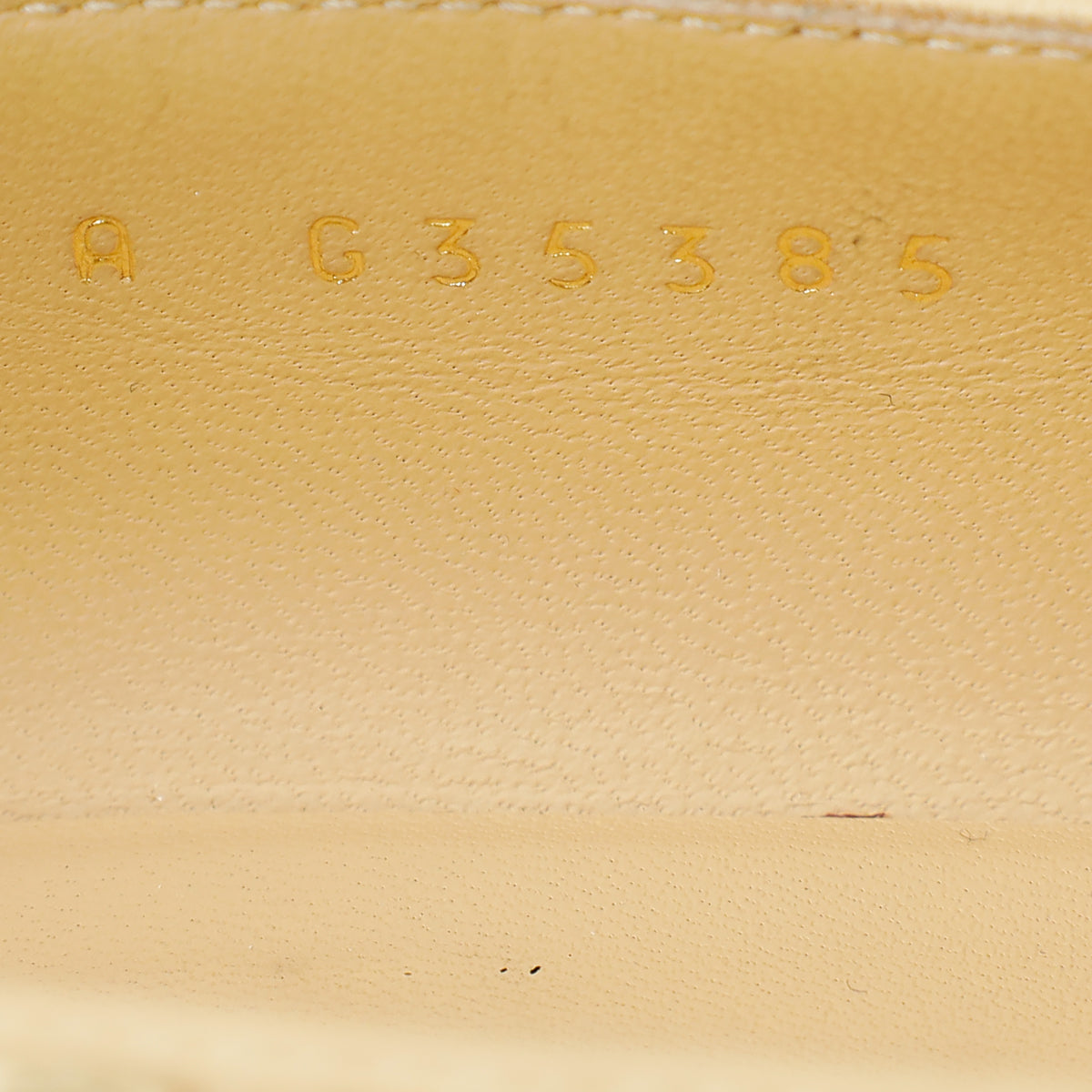 Chanel Bicolor Chain Detail Pumps 41.5