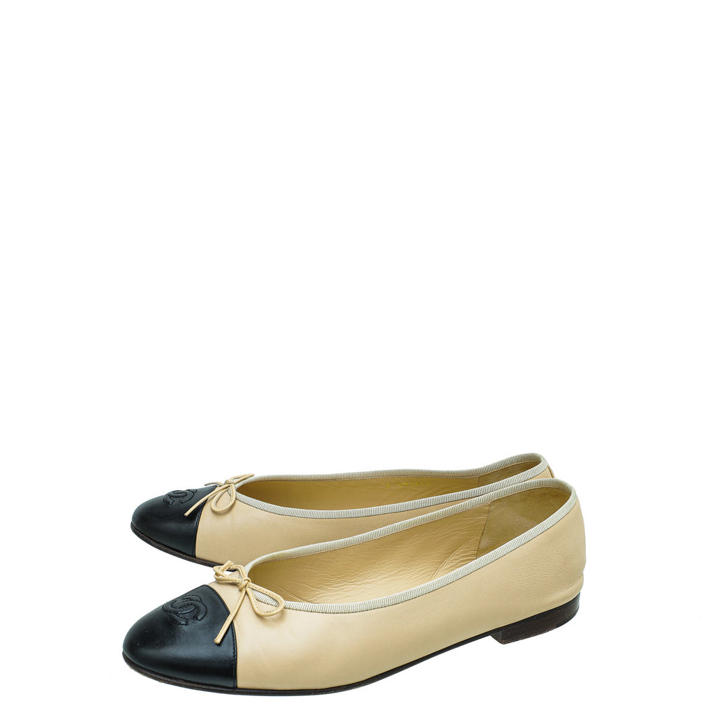 Chanel Bicolor CC Cap Toe Ballet Flats 42