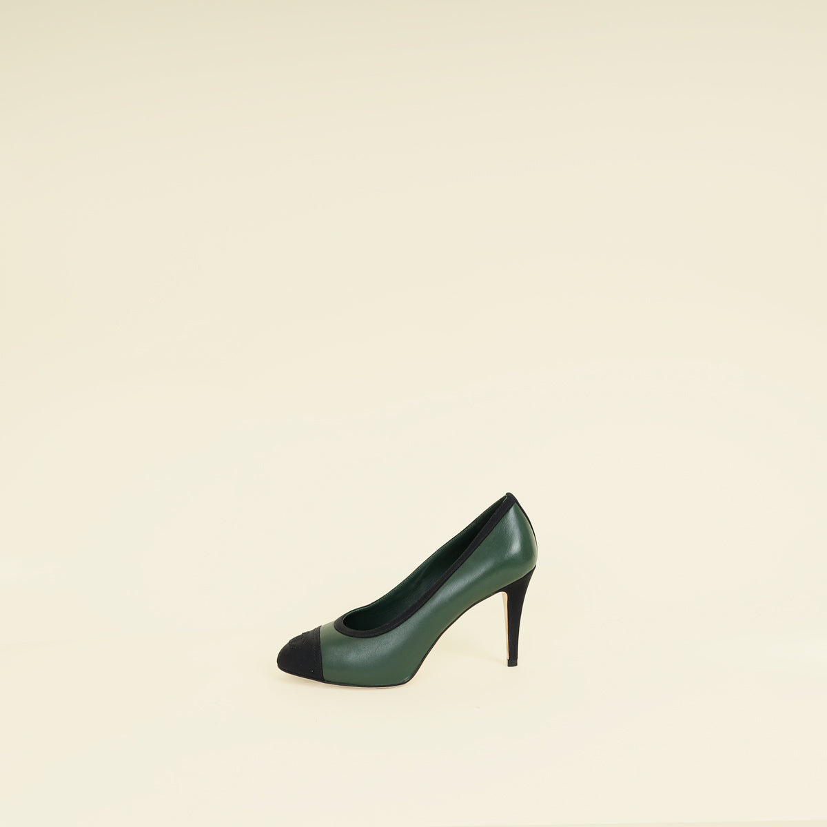 Chanel Bicolor CC Cap Toe Pumps 37.5