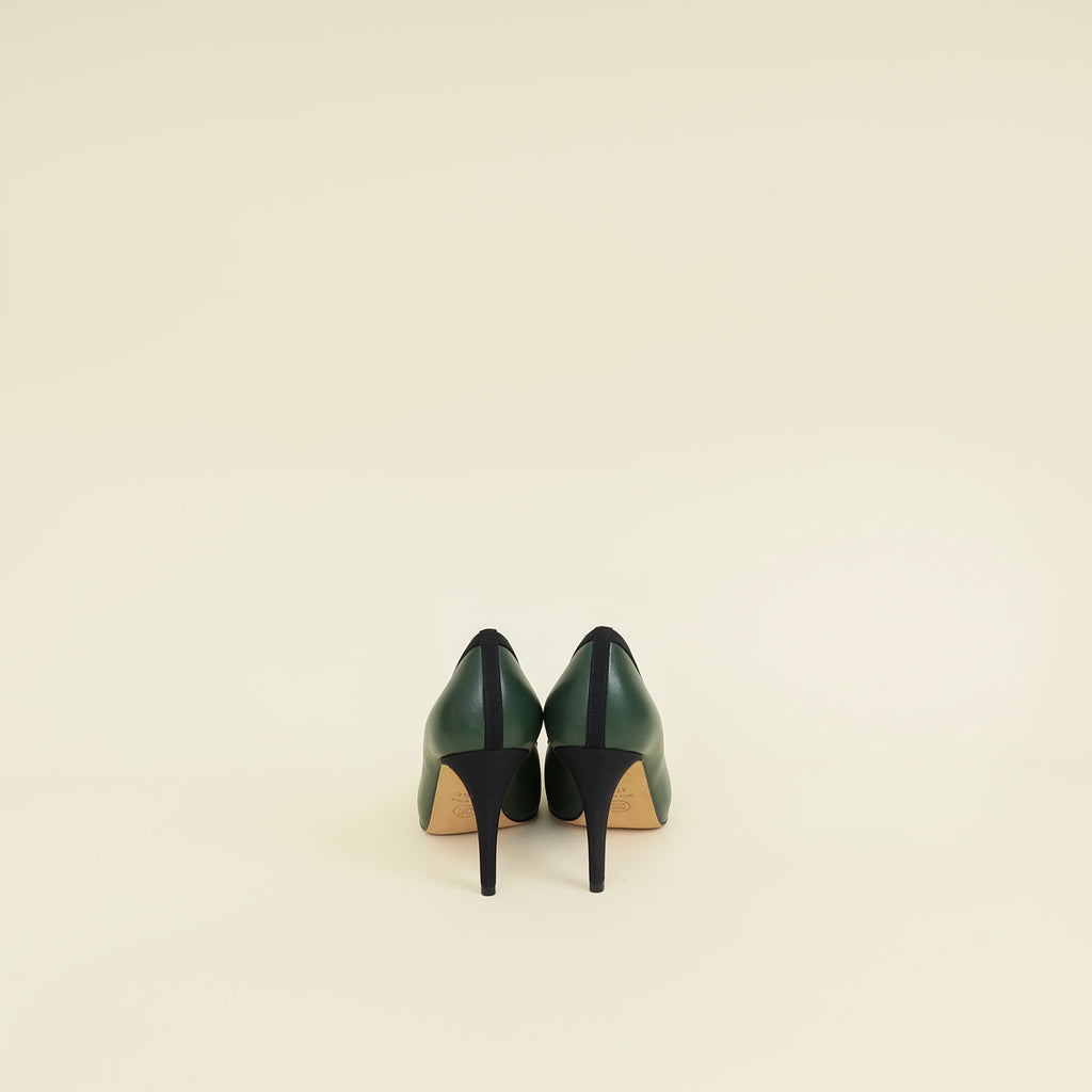 Chanel Bicolor CC Cap Toe Pumps 37.5