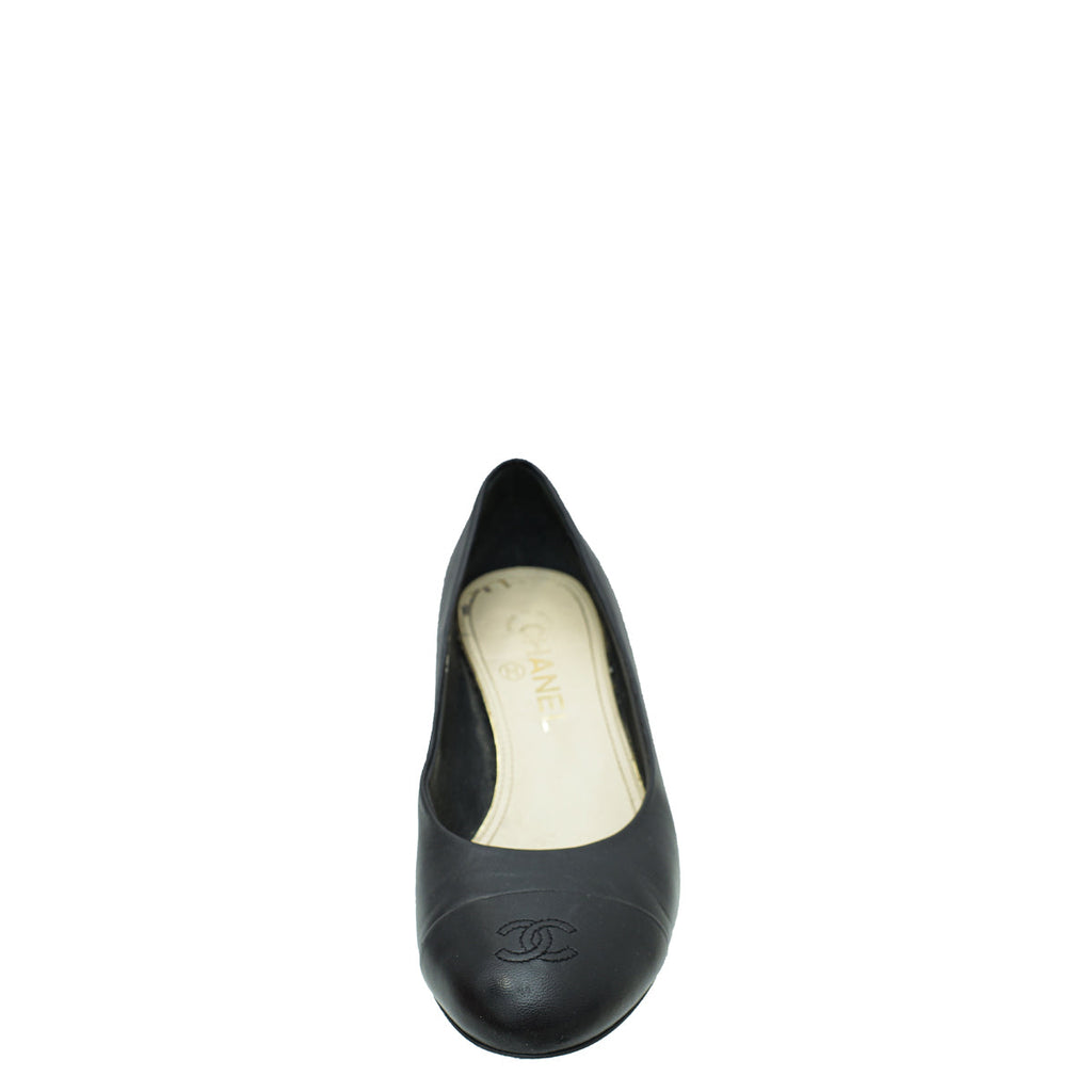 Chanel Black CC Cap Toe Pearl Heel Pump 37