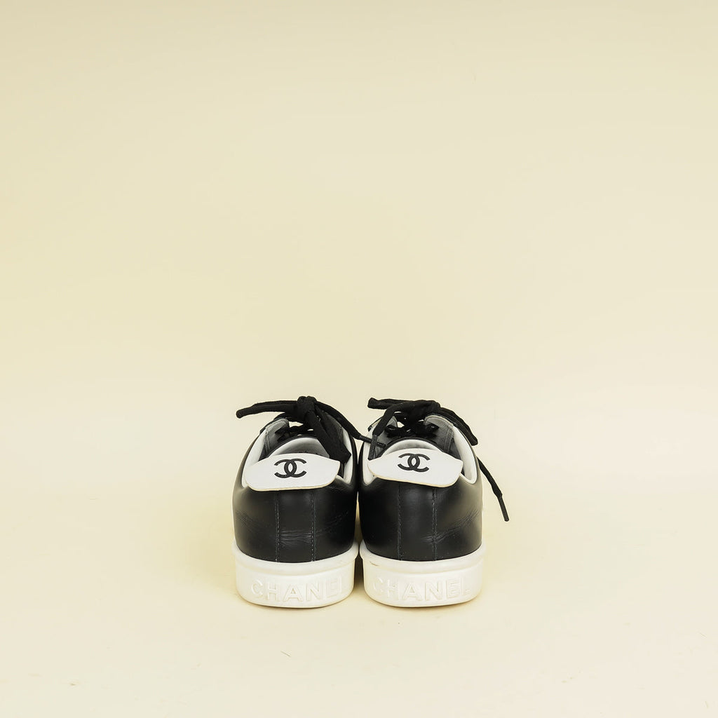 Chanel Black Logo Lace Up CC Low Top Sneakers 38.5