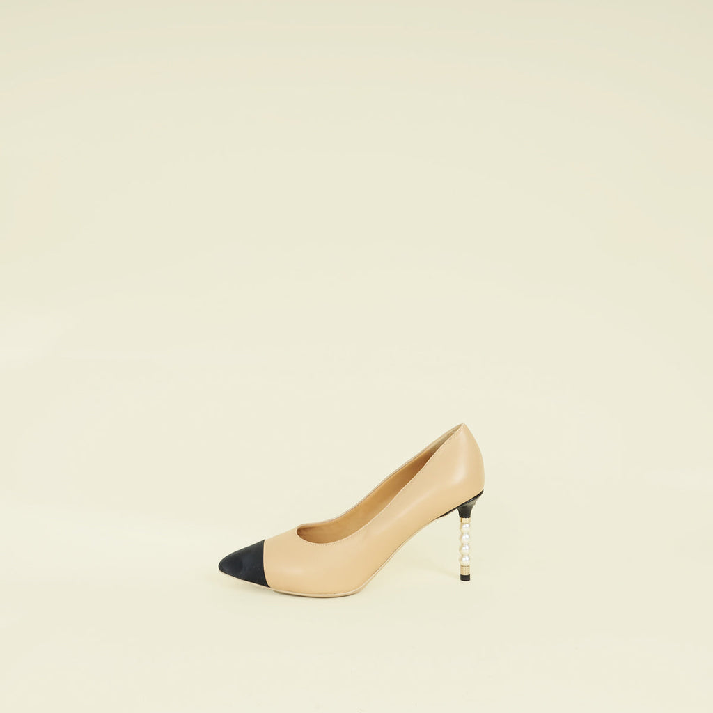 Chanel Bicolor Pearl Heel Pumps 38.5