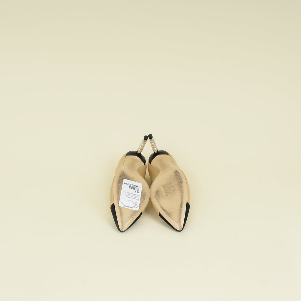 Chanel Bicolor Pearl Heel Pumps 38.5