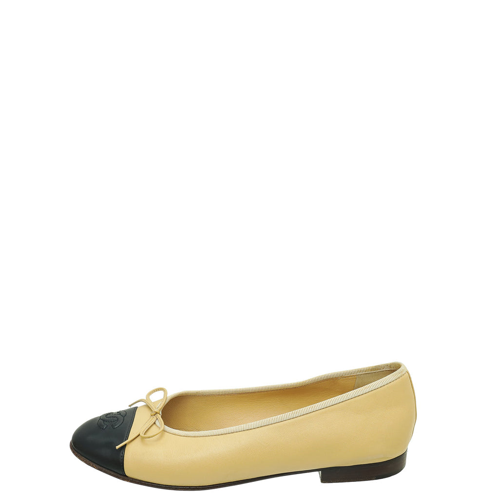 Chanel Bicolor CC Cap Toe Flat Ballerina 38